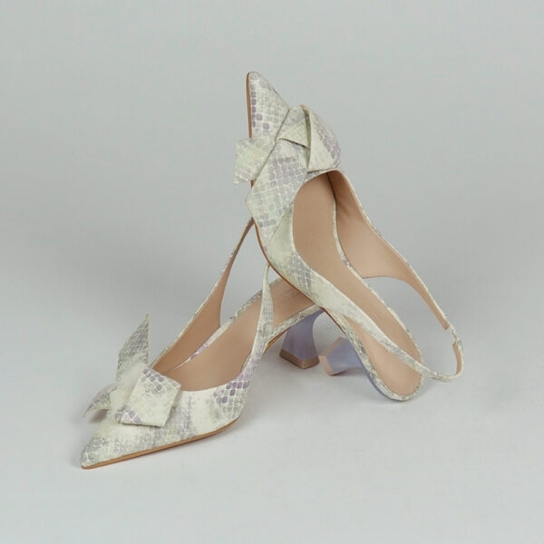 Γόβες slingback