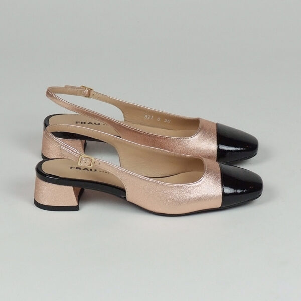 Γόβες slingback